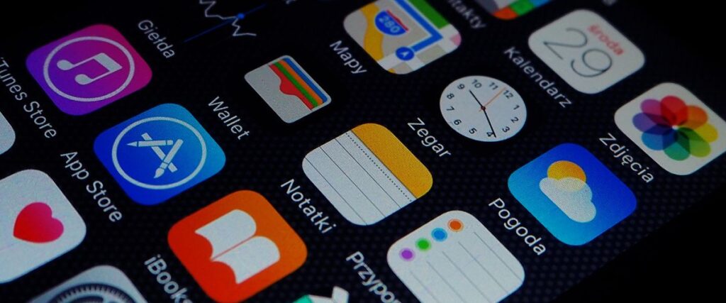 Jak bezpiecznie zacząć korzystać z aplikacji bankowej?