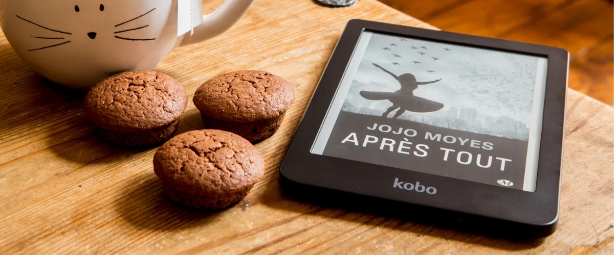 Czytniki e-booków czy papierowe książki? Zalety cyfrowych bibliotek