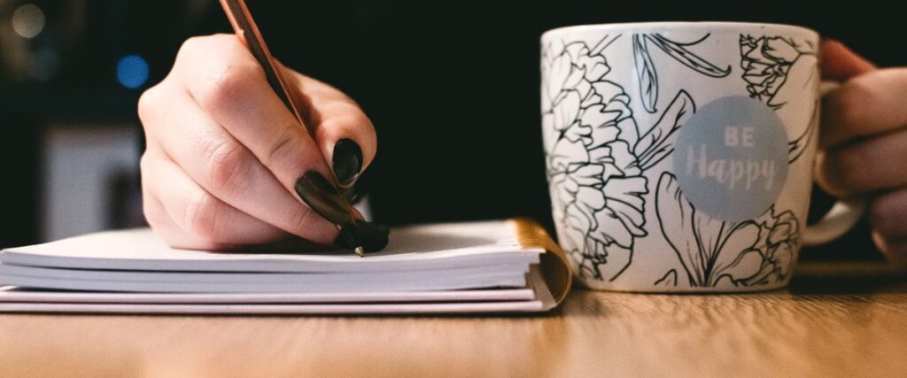 Grafomotoryka: Ćwiczenia Ręki dla Dzieci i Seniorów + Wielka Księga PDF (20 stron)